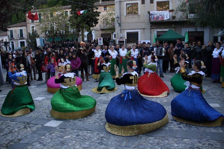 B&B La Ginestra Civita Dış mekan fotoğraf